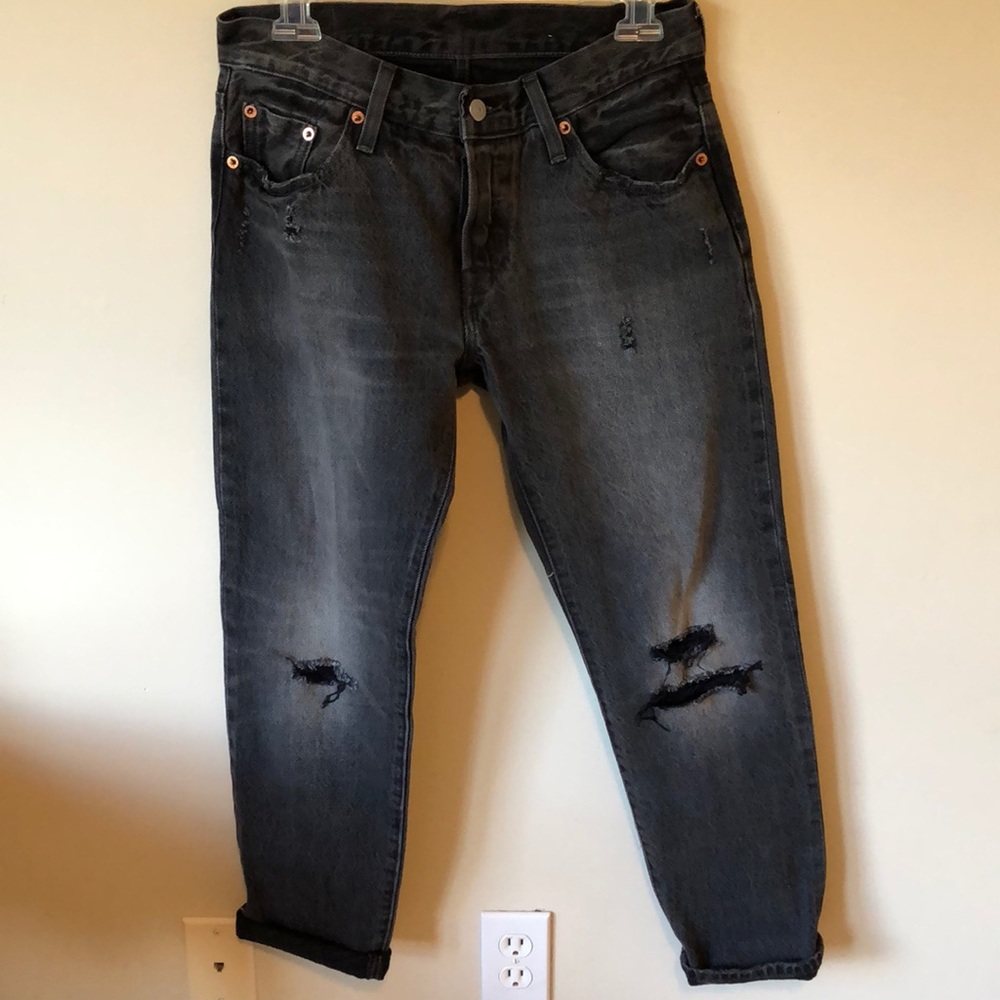 Levi’s Black distressed 501 Jeans Size 25
